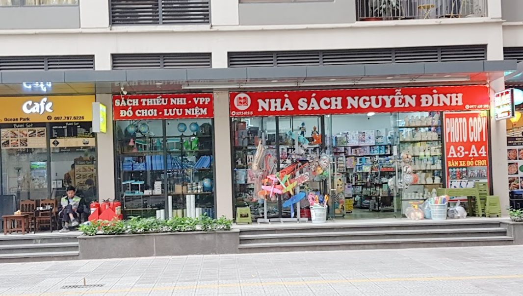 Nhà sách Nguyễn Đình